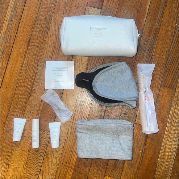 The White Company Gray and White Accessories Set - Picture 2 of 4